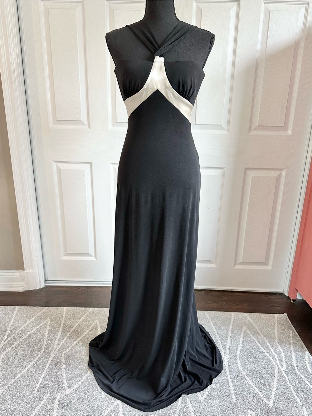 Morgan & Co. Vintage 90s Black Open Back Formal Stretch Maxi Dress